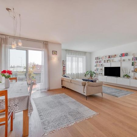 Ferrucci, 10 - Elegante Oasi Urbana A Milano Daire Dış mekan fotoğraf