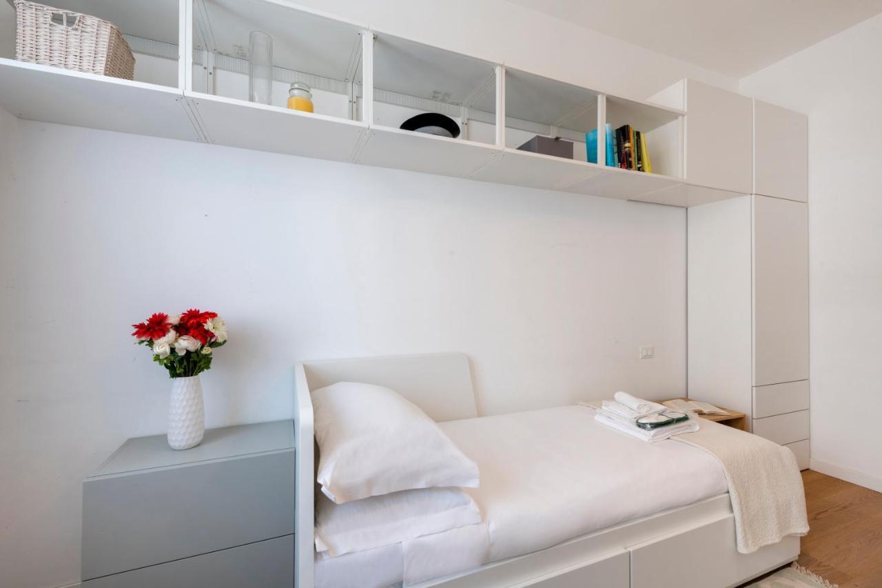 Ferrucci, 10 - Elegante Oasi Urbana A Milano Daire Dış mekan fotoğraf