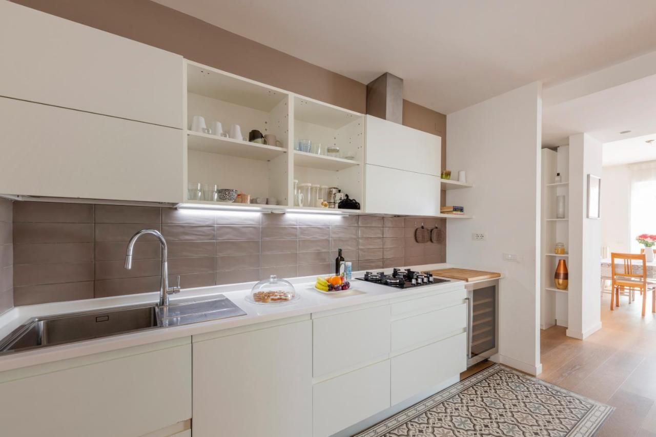 Ferrucci, 10 - Elegante Oasi Urbana A Milano Daire Dış mekan fotoğraf