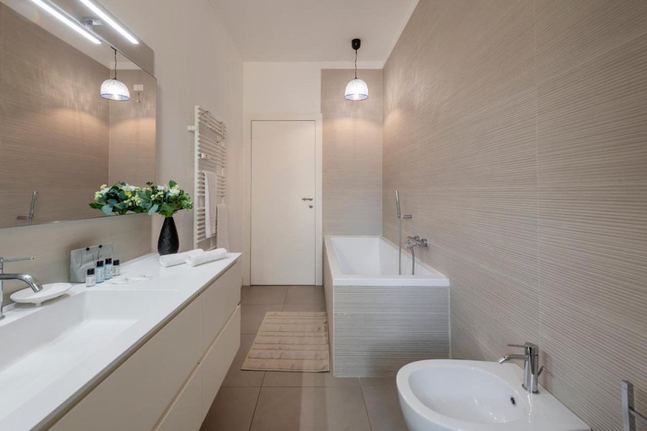 Ferrucci, 10 - Elegante Oasi Urbana A Milano Daire Dış mekan fotoğraf